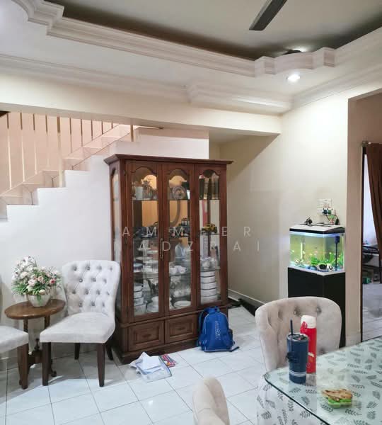 Rumah Teres 2 Tingkat untuk Dijual di Bandar Baru Bangi (Selangor) - Ammeer Nadzrai - Living Room - PropertyGuru.com.my