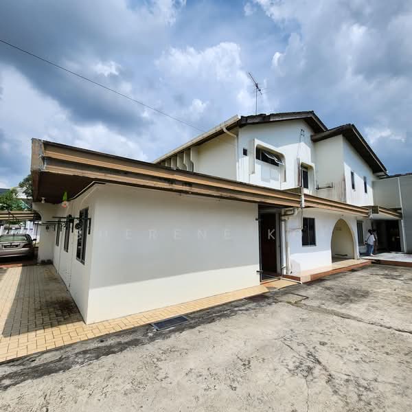 Bungalow for Sale in Kenny Hill (Kuching) - Sherene Kok - Exterior - PropertyGuru.com.my