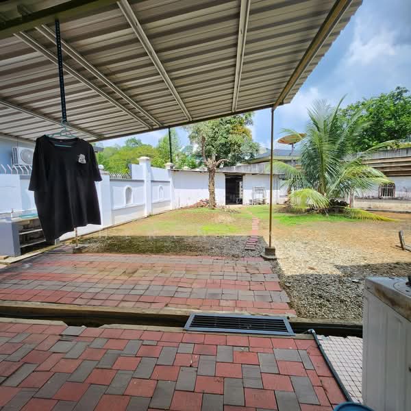 Bungalow for Sale in Kenny Hill (Kuching) - Sherene Kok - Exterior - PropertyGuru.com.my