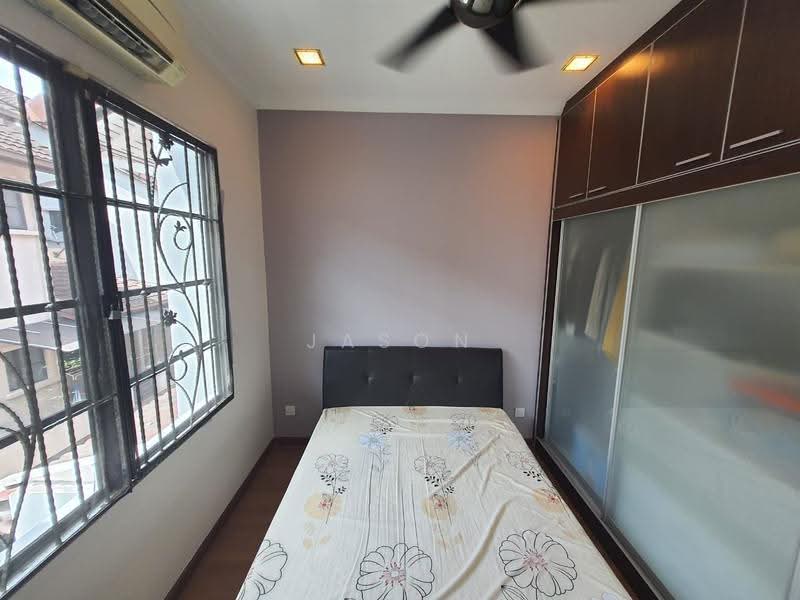 2-storey Terraced House for Rent in Putra Avenue (Subang Jaya) - Jason Tan - Bedroom - PropertyGuru.com.my