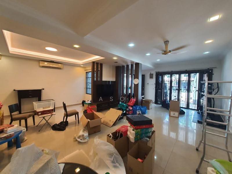 2-storey Terraced House for Rent in Putra Avenue (Subang Jaya) - Jason Tan - Living Room - PropertyGuru.com.my