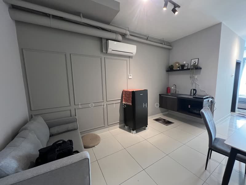 Servis Apartment untuk Disewa di The New Duo @ Edumetro - Louis Ho - Living Room - PropertyGuru.com.my