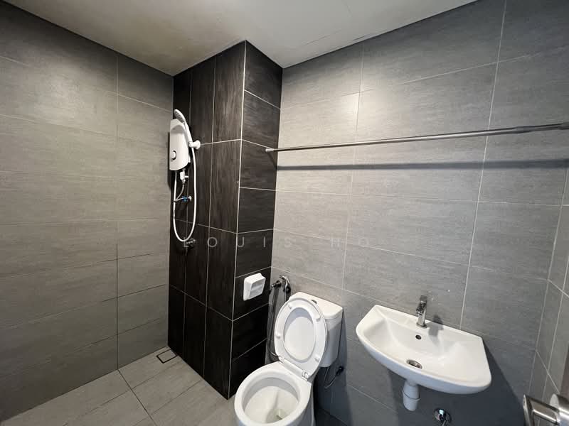 Servis Apartment untuk Disewa di The New Duo @ Edumetro - Louis Ho - Bathroom - PropertyGuru.com.my