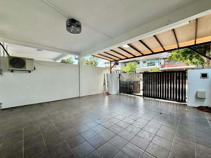 Rumah Teres 2 Tingkat untuk Dijual di Bangi (Selangor) - Mohd Aizat Saiful Bahri - Exterior - PropertyGuru.com.my