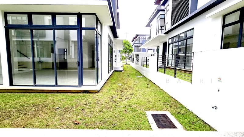 Semi-Detached House for Sale in Presint 12 (Putrajaya) - Ahmad Faizal Basri - Exterior - PropertyGuru.com.my