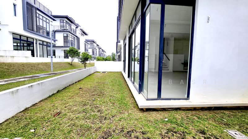 Semi-Detached House for Sale in Presint 12 (Putrajaya) - Ahmad Faizal Basri - Exterior - PropertyGuru.com.my