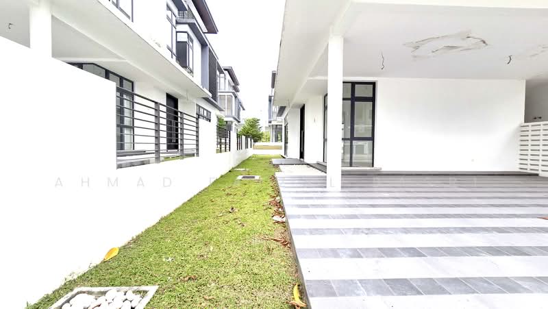 Semi-Detached House for Sale in Presint 12 (Putrajaya) - Ahmad Faizal Basri - Exterior - PropertyGuru.com.my
