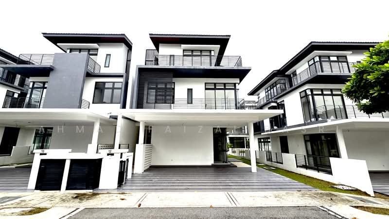 Semi-Detached House for Sale in Presint 12 (Putrajaya) - Ahmad Faizal Basri - Exterior - PropertyGuru.com.my