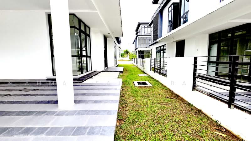 Semi-Detached House for Sale in Presint 12 (Putrajaya) - Ahmad Faizal Basri - Exterior - PropertyGuru.com.my