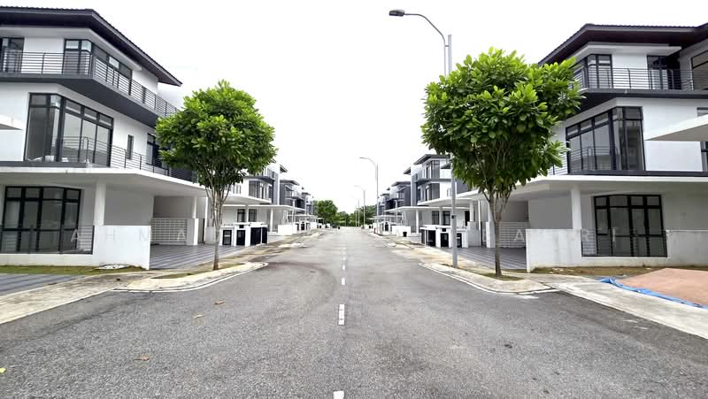 Semi-Detached House for Sale in Presint 12 (Putrajaya) - Ahmad Faizal Basri - Exterior - PropertyGuru.com.my