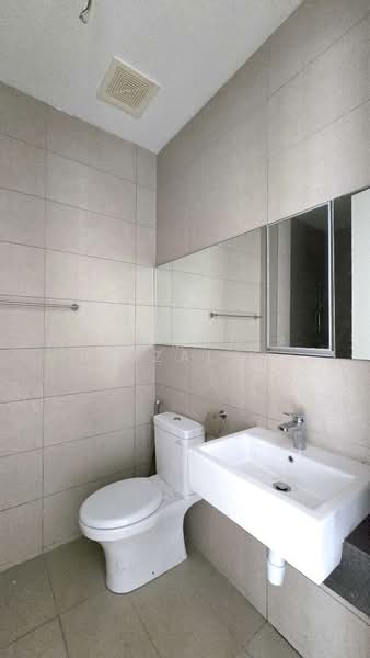 Semi-Detached House for Sale in Presint 12 (Putrajaya) - Ahmad Faizal Basri - Bathroom - PropertyGuru.com.my
