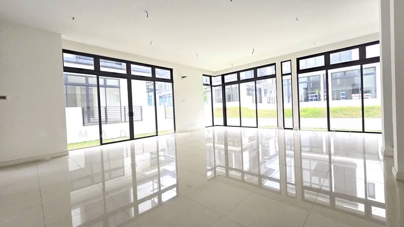 Semi-Detached House for Sale in Presint 12 (Putrajaya) - Ahmad Faizal Basri - Living Room - PropertyGuru.com.my