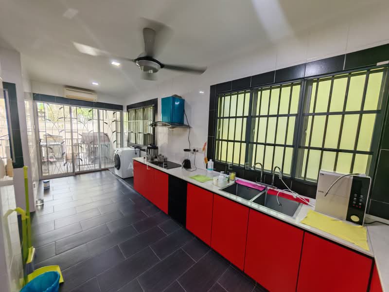 2-storey Terraced House for Sale in Kota Emerald (Rawang) - Alex Lee - Kitchen - PropertyGuru.com.my