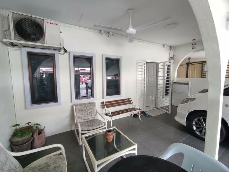 2-storey Terraced House for Sale in Taman Sri Muda (Shah Alam) - Tabris Wong - Exterior - PropertyGuru.com.my