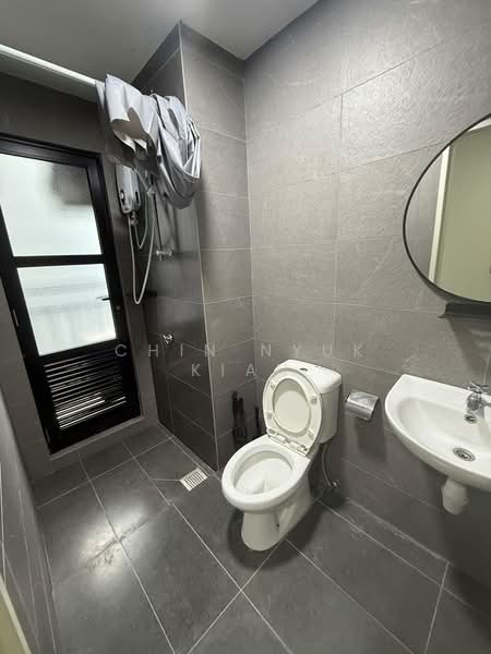 Service Residence for Rent at Majestic Maxim - Chin Nyuk Kian - Bathroom - PropertyGuru.com.my