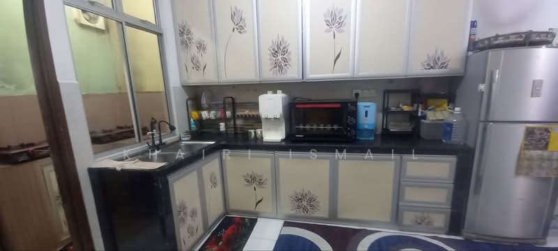 1-storey Terraced House for Sale in Bukit Indah 2 (Iskandar Puteri (Nusajaya)) - Khairi Ismail - Kitchen - PropertyGuru.com.my