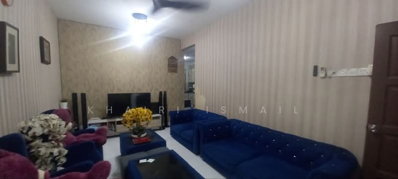 1-storey Terraced House for Sale in Bukit Indah 2 (Iskandar Puteri (Nusajaya)) - Khairi Ismail - Living Room - PropertyGuru.com.my