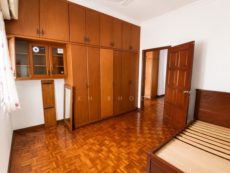 Rumah Teres 2 Tingkat untuk Dijual di SS18 (Subang Jaya) - KH Khoo - Bedroom - PropertyGuru.com.my
