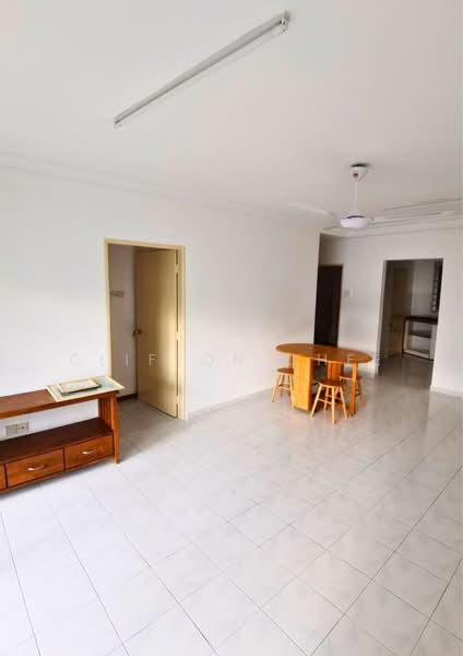 Pangsapuri untuk Dijual di Kota Emas - Clifton Chee - Living Room - PropertyGuru.com.my