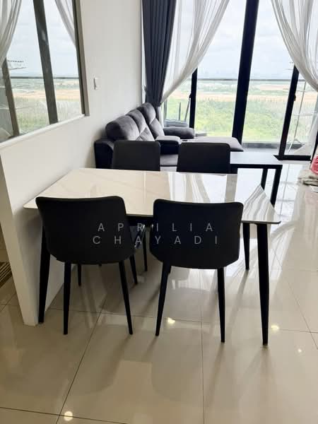 Service Residence for Rent at D'Pristine - APRILIA CHAYADI - Living Room - PropertyGuru.com.my