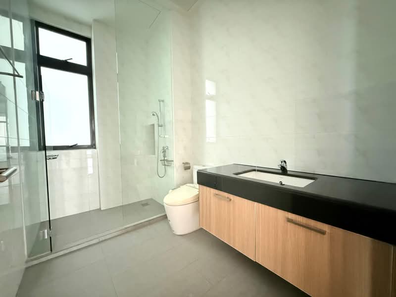 Apartment for Sale at Molek Pine 4 - Zhiyi Lee - Bathroom - PropertyGuru.com.my