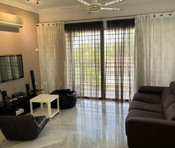 Kondominium untuk Dijual di Mutiara Condominium - Kweenie Chong - Living Room - PropertyGuru.com.my