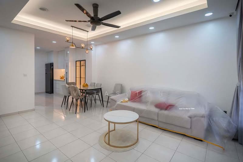 2-storey Terraced House for Sale in Seksyen U13 (Setia Alam) - Vitas Tan - Living Room - PropertyGuru.com.my