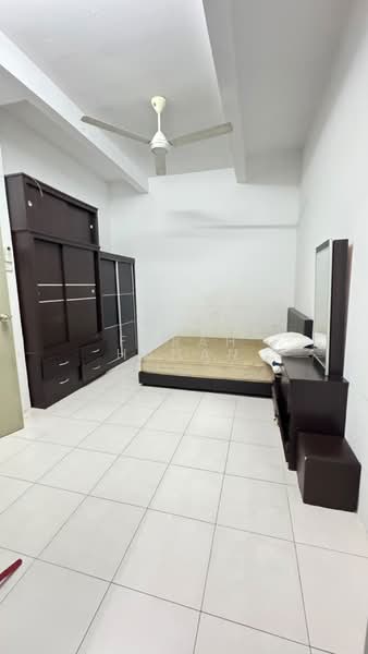 Semi-Detached House for Rent in Kuantan (Pahang) - Farah Hanan - Bedroom - PropertyGuru.com.my