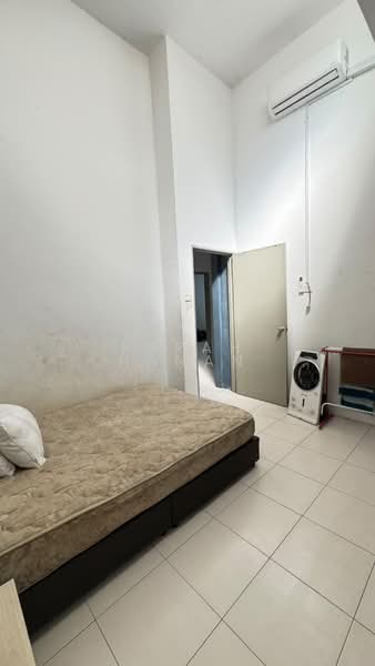 Semi-Detached House for Rent in Kuantan (Pahang) - Farah Hanan - Bedroom - PropertyGuru.com.my