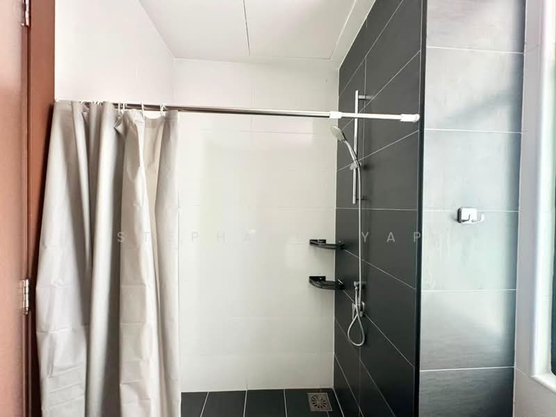 Service Residence for Rent at Wave @ Marina Cove - Stephanie Yap - Bathroom - PropertyGuru.com.my