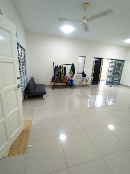 Rumah Teres 2 Tingkat untuk Dijual di Bandar Mahkota Cheras (Cheras) - KS Lee - Living Room - PropertyGuru.com.my
