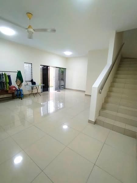 Rumah Teres 2 Tingkat untuk Dijual di Bandar Mahkota Cheras (Cheras) - KS Lee - Living Room - PropertyGuru.com.my