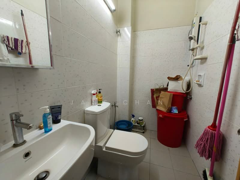Rumah Teres 2 Tingkat untuk Dijual di Bandar Sri Damansara (Selangor) - Jane Chan - Bathroom - PropertyGuru.com.my