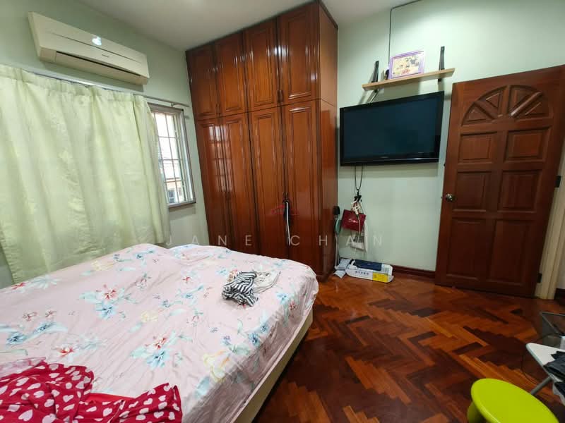 Rumah Teres 2 Tingkat untuk Dijual di Bandar Sri Damansara (Selangor) - Jane Chan - Bedroom - PropertyGuru.com.my