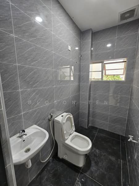2-storey Terraced House for Sale in Iskandar Puteri (Nusajaya) (Johor) - Gloson Ten - Bathroom - PropertyGuru.com.my
