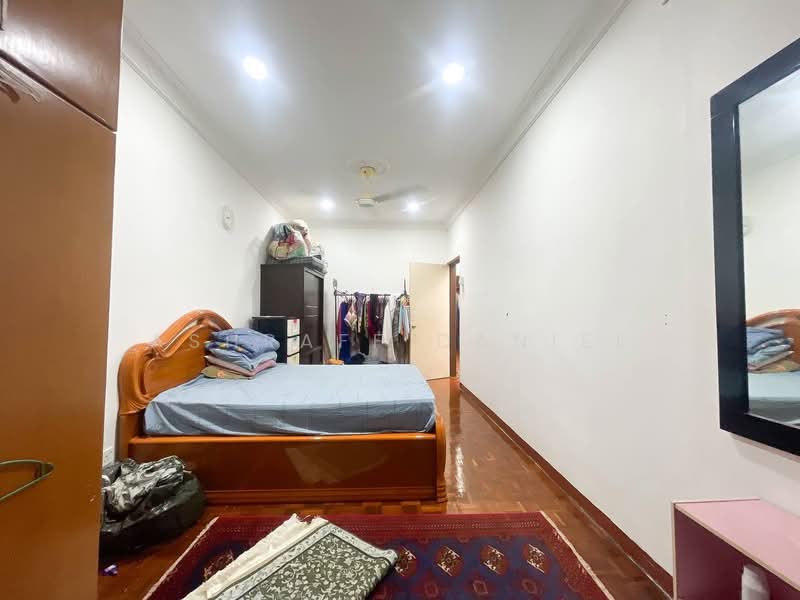 2-storey Terraced House for Sale in Seksyen 4 (Shah Alam) - Ashraff Daniel - PropertyGuru.com.my