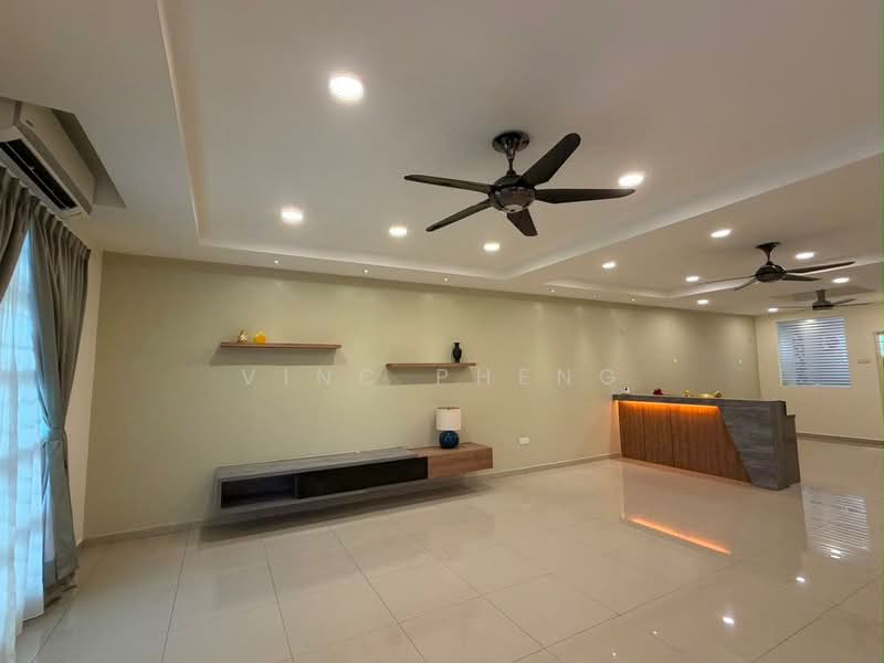 Rumah Teres 2 Tingkat untuk Dijual di Taman Bukit Katil Damai (Bukit Katil) - Vinc Pheng - Living Room - PropertyGuru.com.my