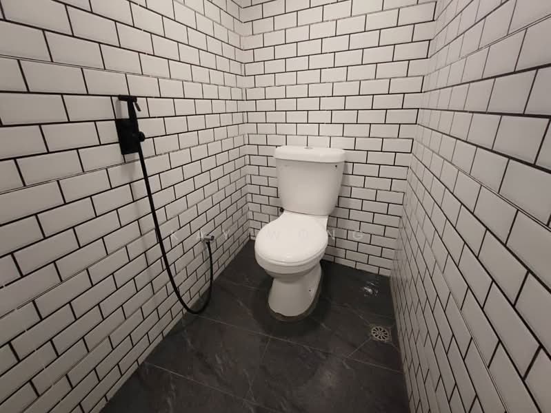 Shop / Office for Sale in George Town (Penang) - Kay Wong - Bathroom - PropertyGuru.com.my
