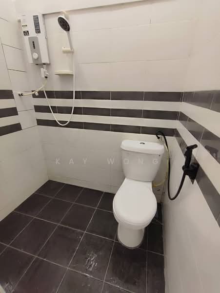 Shop / Office for Sale in George Town (Penang) - Kay Wong - Bathroom - PropertyGuru.com.my