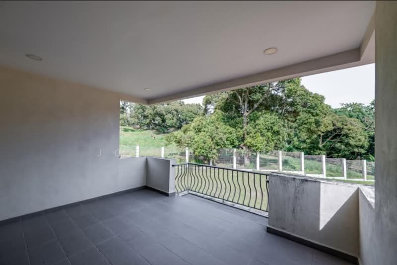 Rumah Banglo untuk Dijual di Nilai (Negeri Sembilan) - Joe Matthew - Balcony - PropertyGuru.com.my