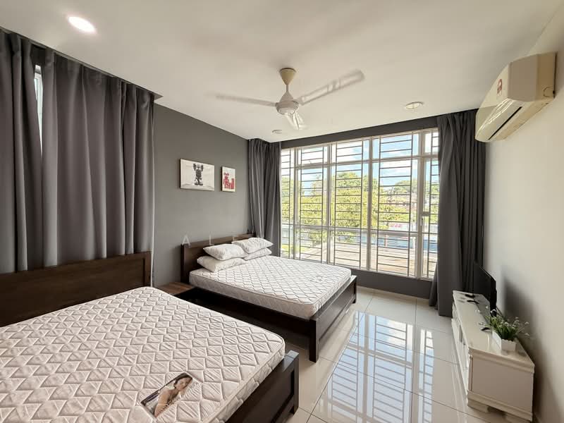 Semi-Detached House for Rent in Taman Bukit Indah (Kuah) - Alex Loh - Bedroom - PropertyGuru.com.my