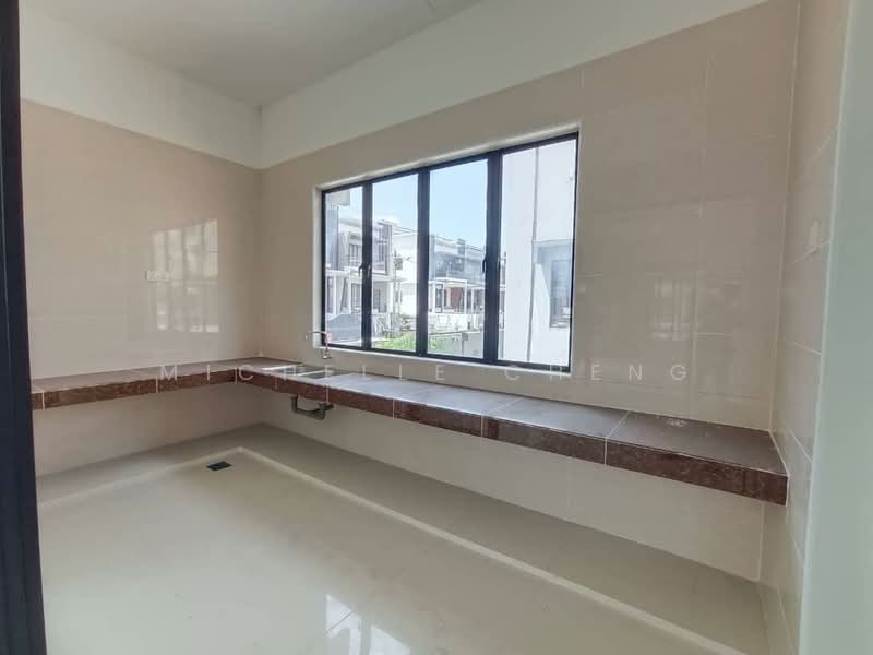 3-storey Terraced House for Sale in Panorama Lapangan Perdana (Ipoh) - Michelle Cheng - Kitchen - PropertyGuru.com.my