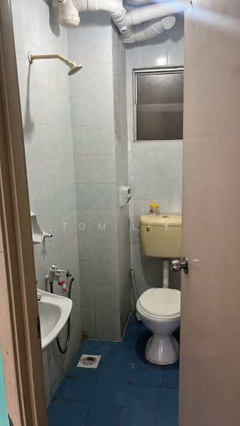 Apartment for Rent at Flora Damansara Apartment - Tom Lee - Bathroom - PropertyGuru.com.my