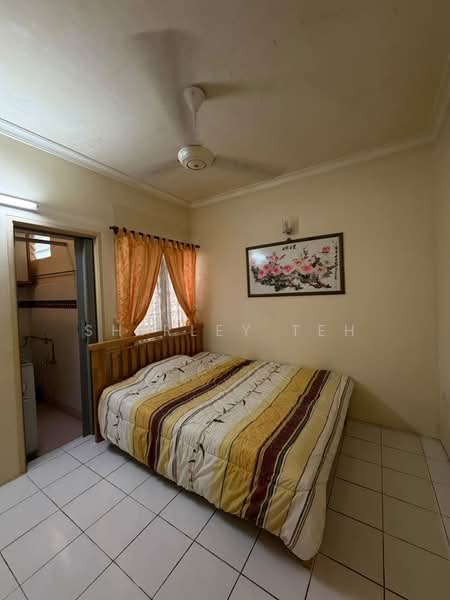Rumah Flat untuk Dijual di Taman Sri Angsana - Shirley Teh - Bedroom - PropertyGuru.com.my