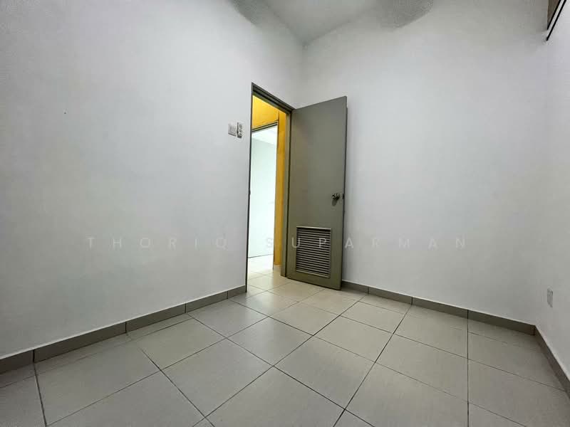 Service Residence for Rent at The Zizz @ Damansara North - Thoriq Suparman - Interior - PropertyGuru.com.my
