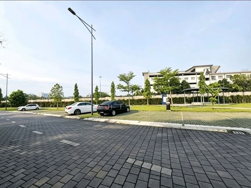 Semi-Detached House for Sale in Kajang (Selangor) - Joshephine Wong - Exterior - PropertyGuru.com.my