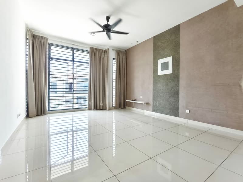 Rumah Teres untuk Dijual di Johor Bahru (Johor) - Ryan Tan - Living Room - PropertyGuru.com.my
