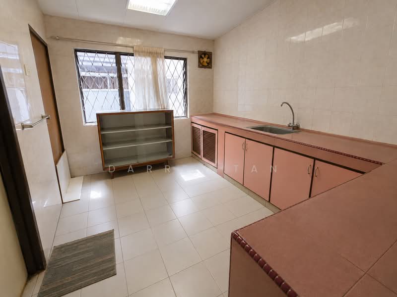 2-storey Terraced House for Sale in Damansara Heights (Kuala Lumpur) - Darren Tan - Kitchen - PropertyGuru.com.my