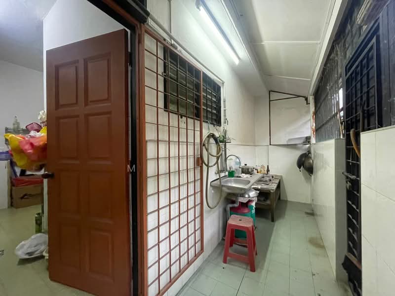 2-storey Terraced House for Sale in Taman Damai Jaya (Cheras) - Mike Yan - Kitchen - PropertyGuru.com.my