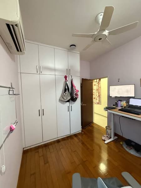 Kondominium untuk Dijual di The Seed Taman Sutera Utama - Sherlin To - Bedroom - PropertyGuru.com.my